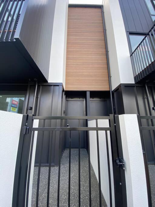 כרייסטצ'רץ' Modern Central Living מראה חיצוני תמונה